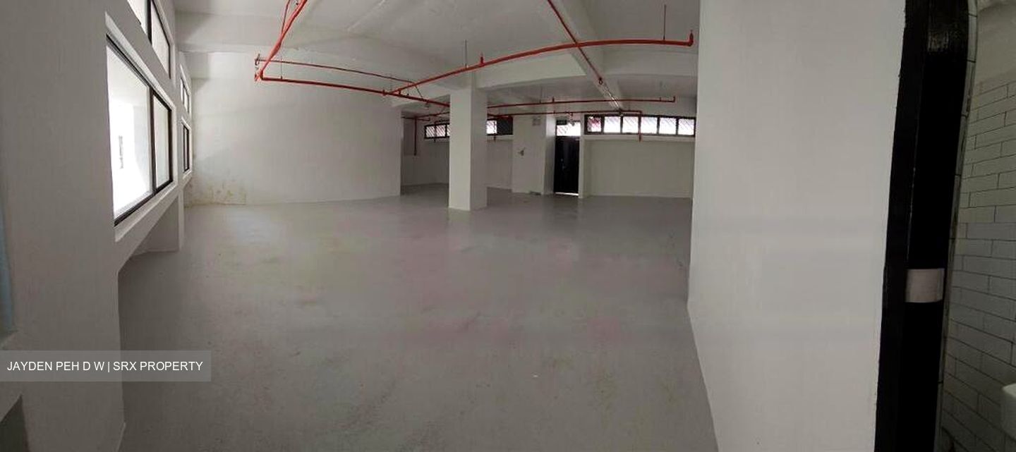 Kitchener Complex (D8), Office #454446391